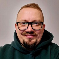 Нікітін Євген Станіславович Аспірант