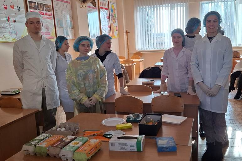 Зображення, що містить у приміщенні, будинок, текст, стіна</p>
<p>Вміст на основі ШІ може бути неправильним.