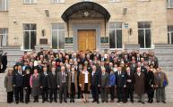  Спільне фото на пам'ять про участь у конференції