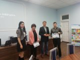 Вручення диплому за 3 місце серед молодих дослідників - Олександр Гудзь
