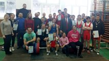 Спортсмени секції важкої атлетики призери чемпіонату Києва серед юніорів