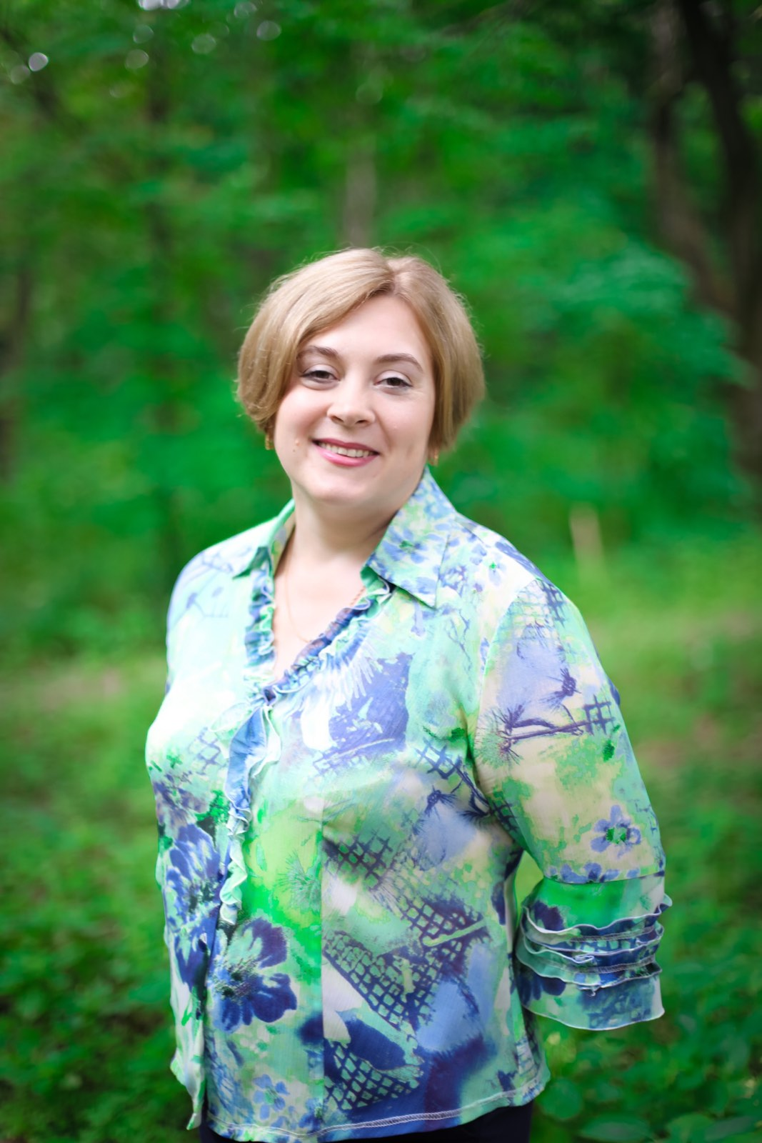 ШИШКОВА Лілія Сергіївна  методист вищої категорії  старший викладач  Телефон: (044) 527-89-72 E-mail: l.shyshkova@nubip.edu.ua