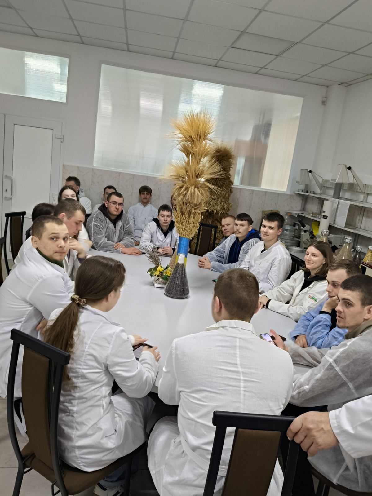 https://nubip.edu.ua/sites/default/files/inline-images/1766066081/1768398878/1776091488/2.jpg