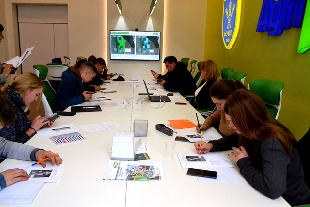 Агрохімсервіс у точному землеробстві